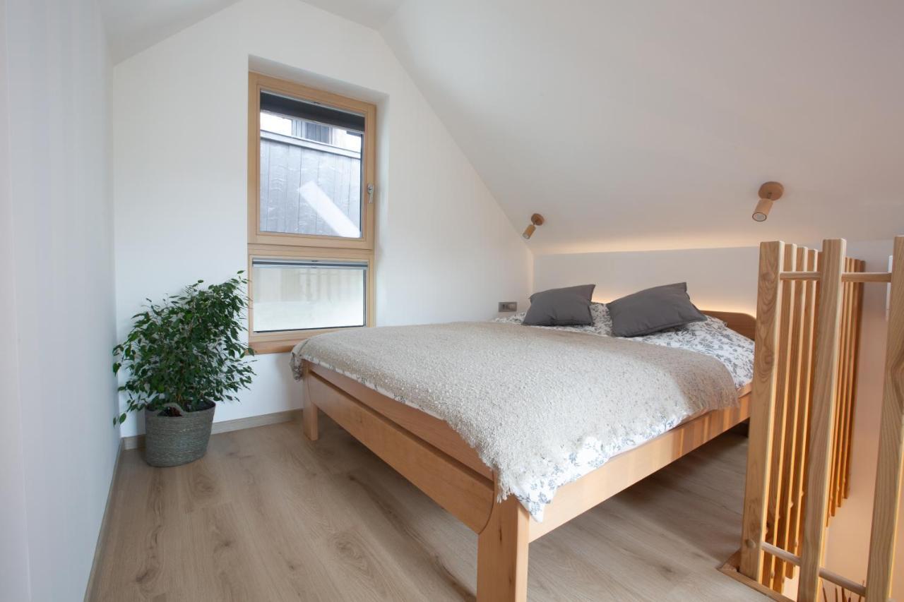 Guta Apartment เบลด ภายนอก รูปภาพ